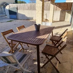 https://la-maison-de-mam.fr-provencehotel.com